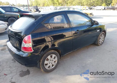 2008 Hyundai Accent Gs z USA, uszkodzony, nr VIN KMHCM36C18U060003